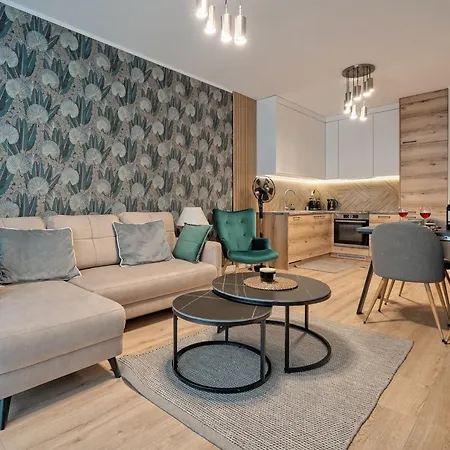 Stadium - Parking, Balcony - By Rentujemy גדנסק