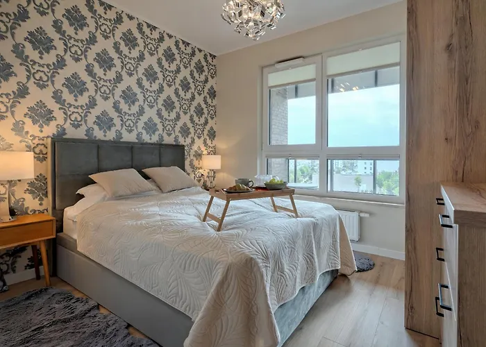 Apartmán Stadium - Parking, Balcony - By Rentujemy