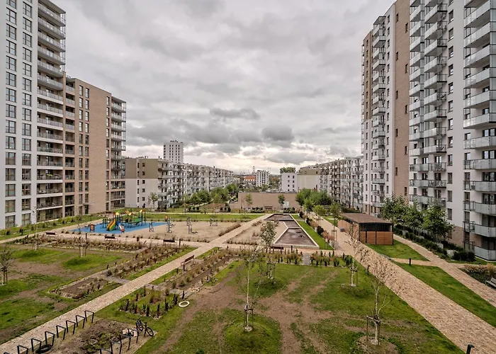 Apartmán Stadium - Parking, Balcony - By Rentujemy *