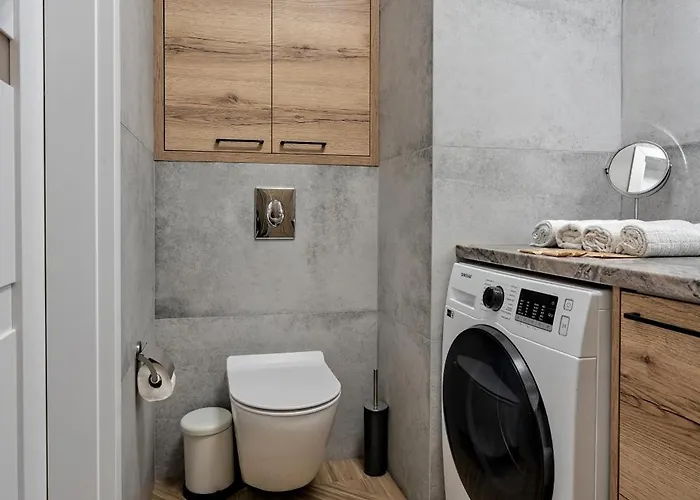 Stadium - Parking, Balcony - By Rentujemy Lejlighed *