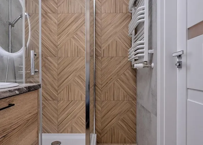 Stadium - Parking, Balcony - By Rentujemy Gdańsk